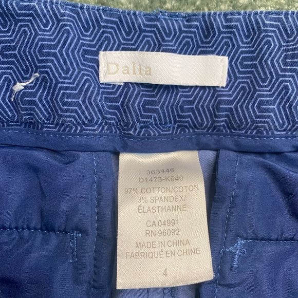 Dalia | Blue Print Pants Size 4 - Picture 5 of 6